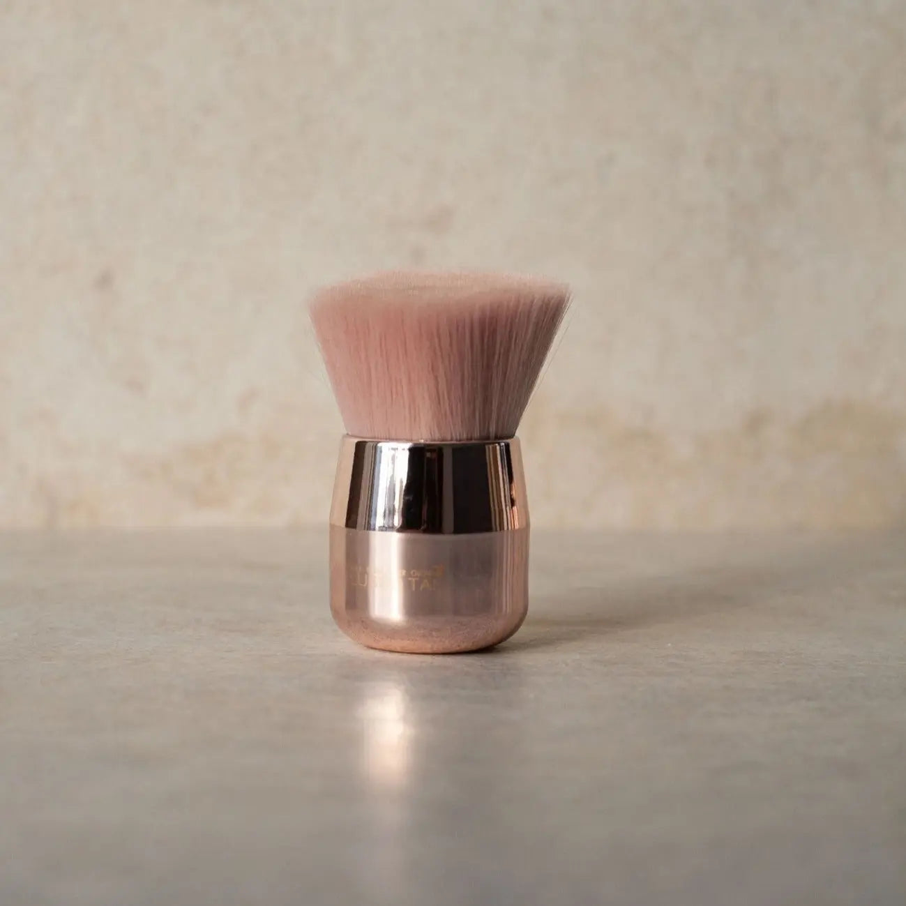 Sunless Tanning Hand & Face Brush